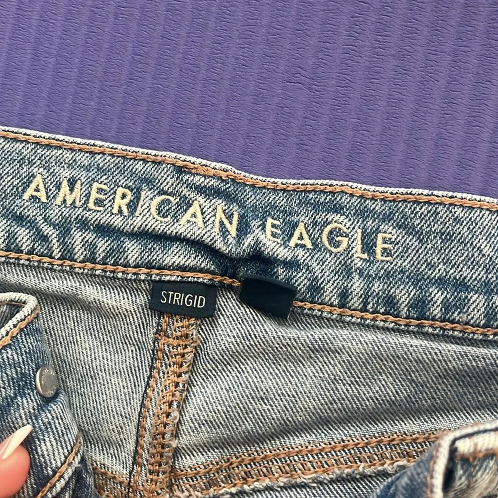 Jeans - Picture 2 of 3